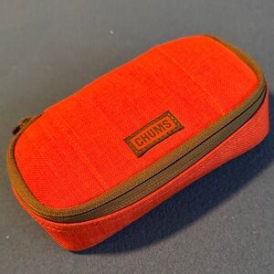 CHUMS glasses case (orange and green)